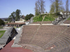002 - Das szenische Theater